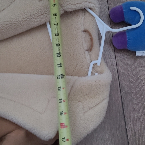 Shearling long coat - Picture 17 of 17